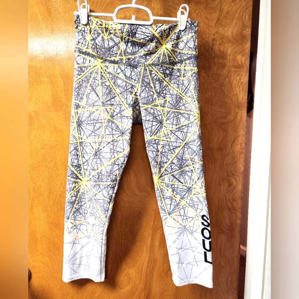 SoulCycle Spoke Pattern 3/4" Leggings XS